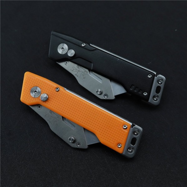 Foldable Utility Knife With Built-in Blade Magazine